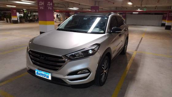 HYUNDAI TUCSON 1.6 16V T-GDI GASOLINA GLS ECOSHIFT HYUNDAI TUCSON 1.6 16V T-GDI GASOLINA GLS ECOSHIFT